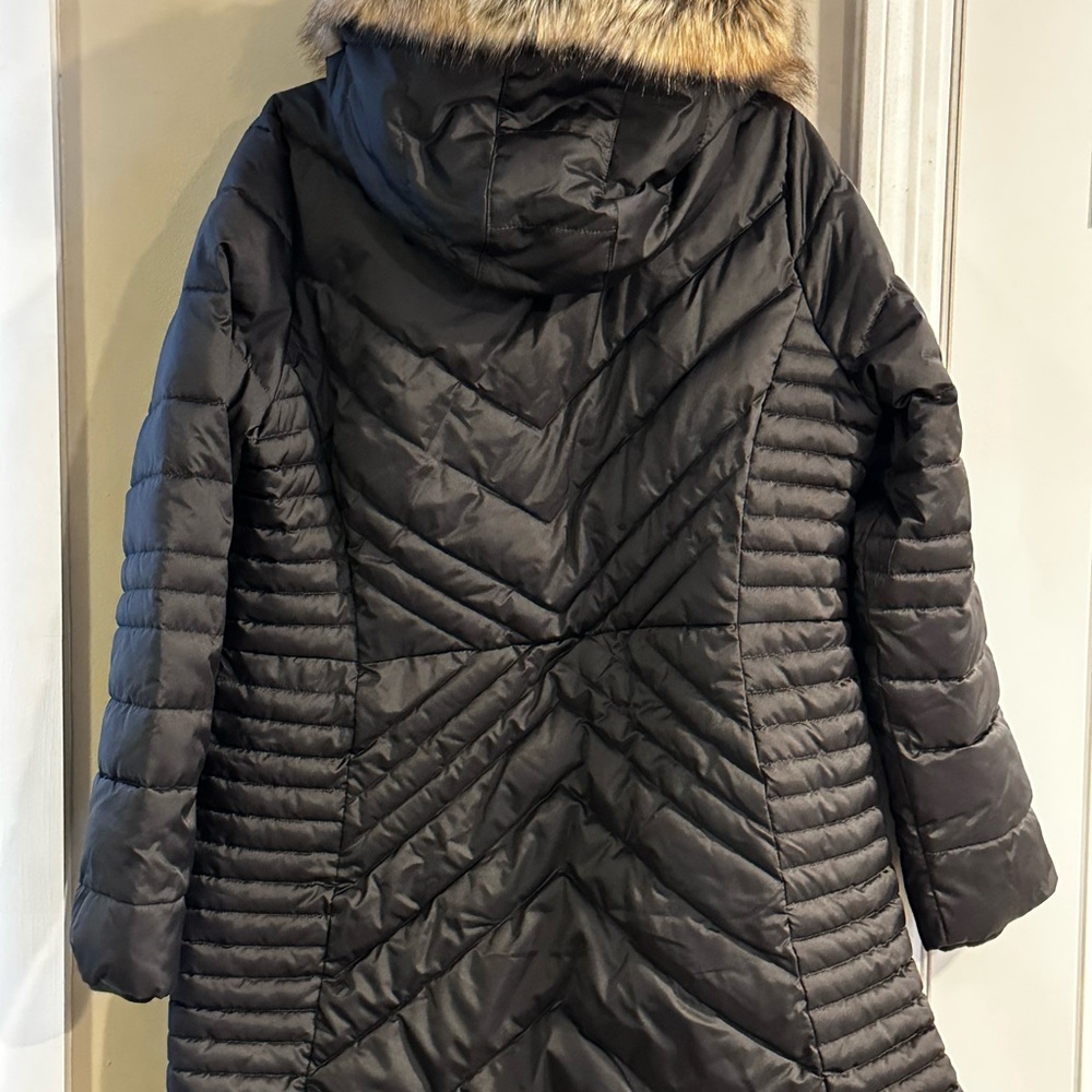 Women's Black Quilted Coat NWT - Picture 2 of 5
